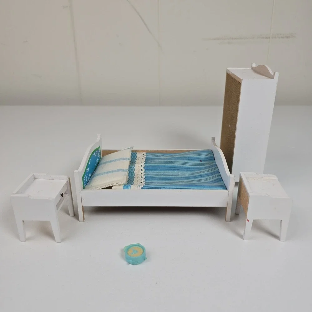 Vintage Lundby Dollhouse Furniture Blue Heaven Bedroom set With Bedding